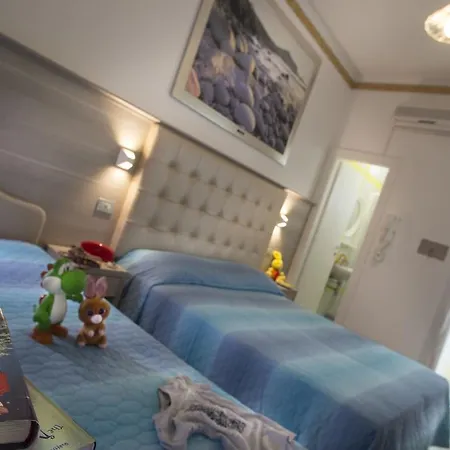 Отель Titanus 3*