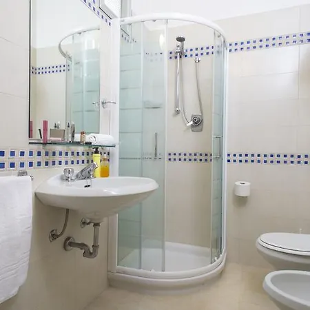 Titanus Отель 3*