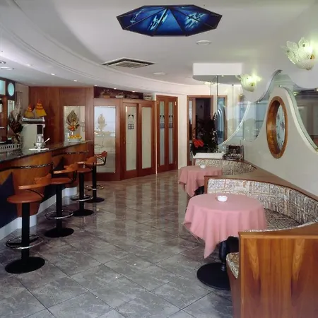 Titanus 3* Bellaria-Igea Marina